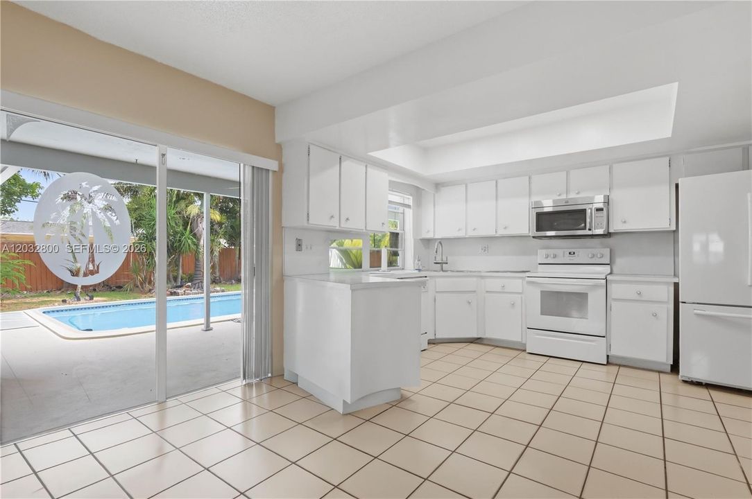 En Venta: $629,000 (3 camas, 2 baños, 1724 Pies cuadrados)