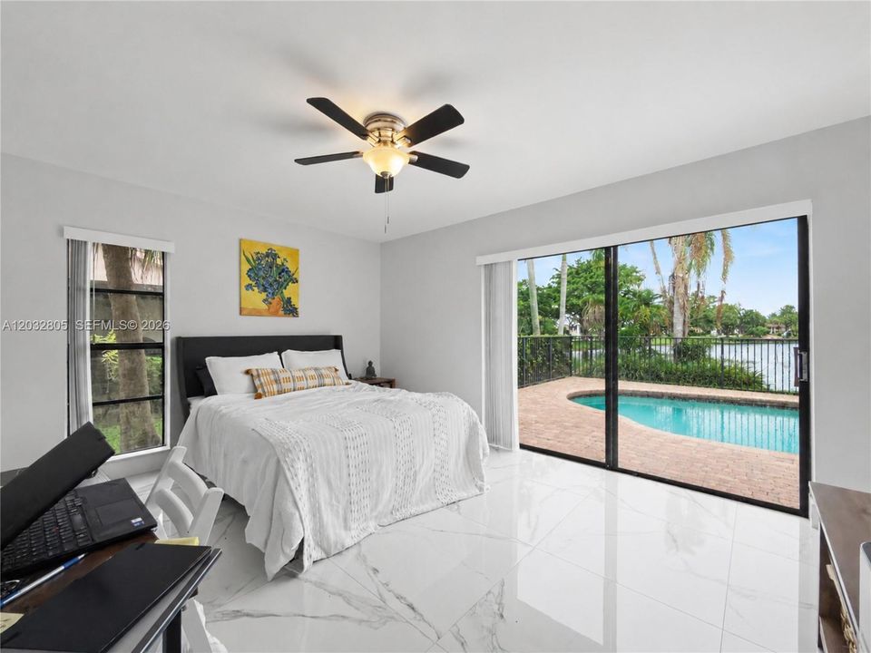 For Sale: $625,000 (2 beds, 2 baths, 1175 Square Feet)