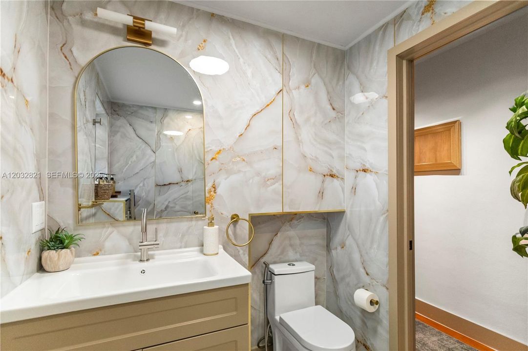 For Rent: $2,700 (2 beds, 1 baths, 0 Square Feet)