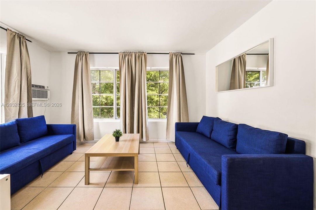 For Rent: $1,990 (1 beds, 1 baths, 10880 Square Feet)