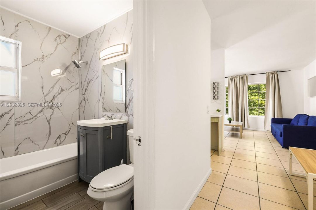 For Rent: $1,990 (1 beds, 1 baths, 10880 Square Feet)