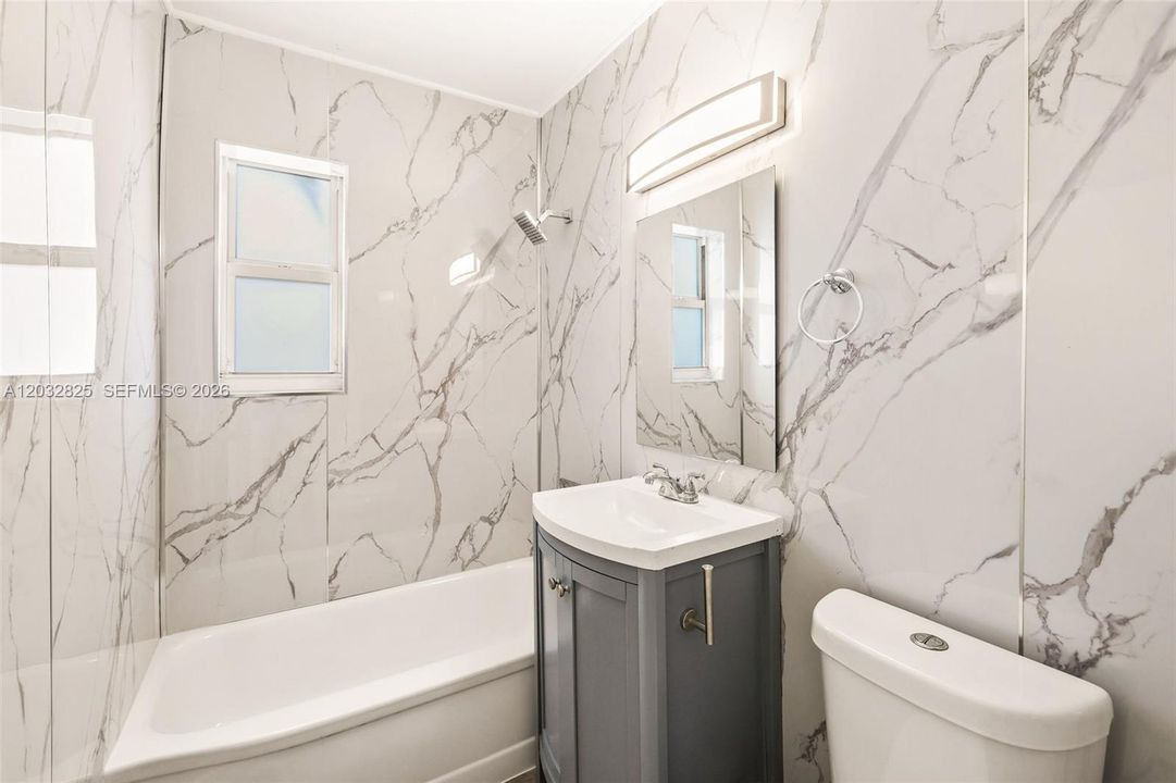 For Rent: $1,990 (1 beds, 1 baths, 10880 Square Feet)