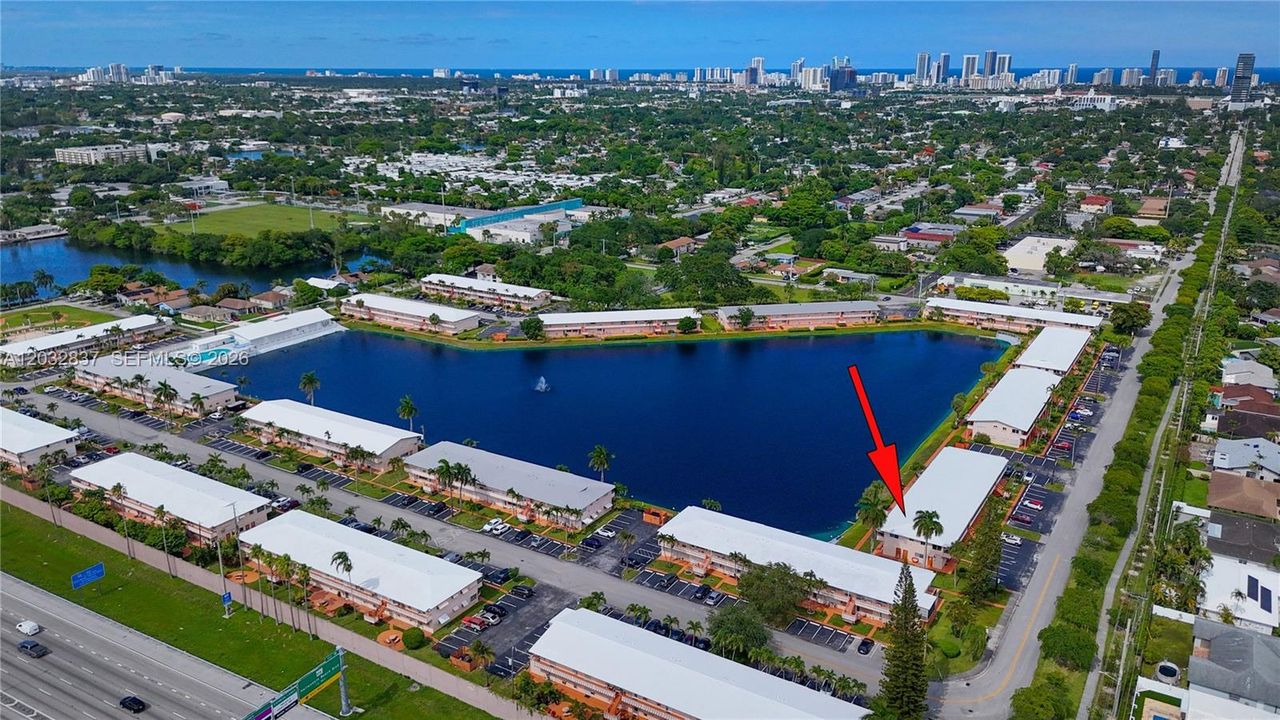 For Sale: $189,000 (2 beds, 1 baths, 848 Square Feet)