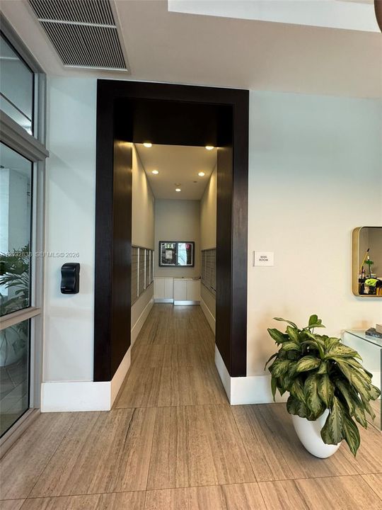 Active With Contract: $2,700 (2 beds, 2 baths, 1200 Square Feet)