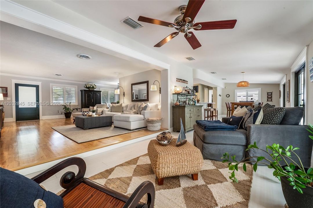 For Sale: $1,700,000 (4 beds, 3 baths, 2348 Square Feet)