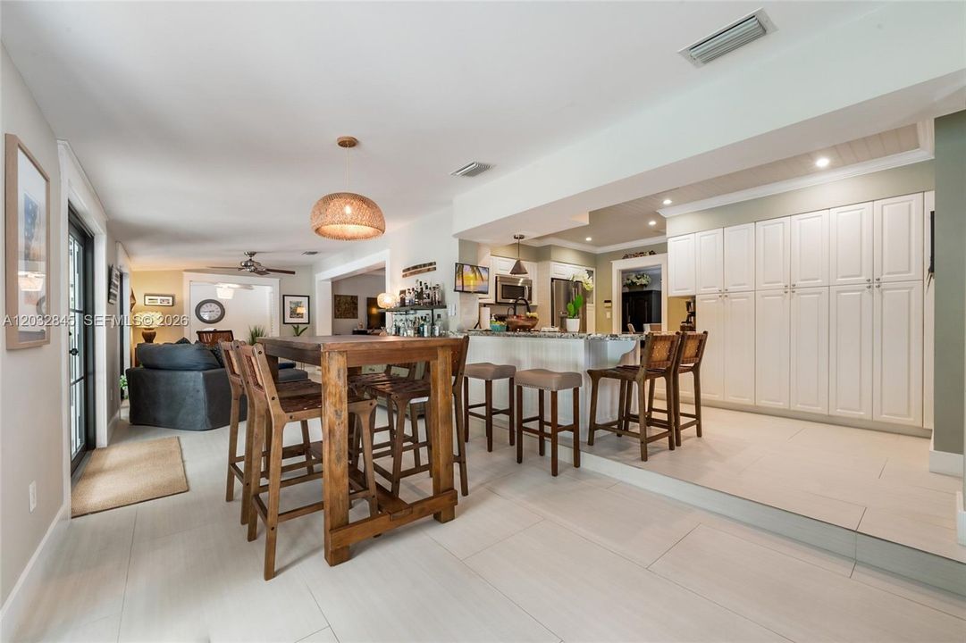For Sale: $1,700,000 (4 beds, 3 baths, 2348 Square Feet)