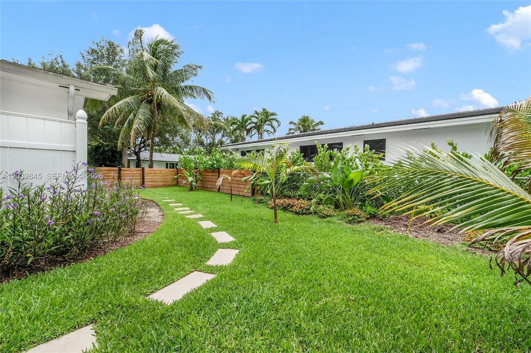 For Sale: $1,700,000 (4 beds, 3 baths, 2348 Square Feet)