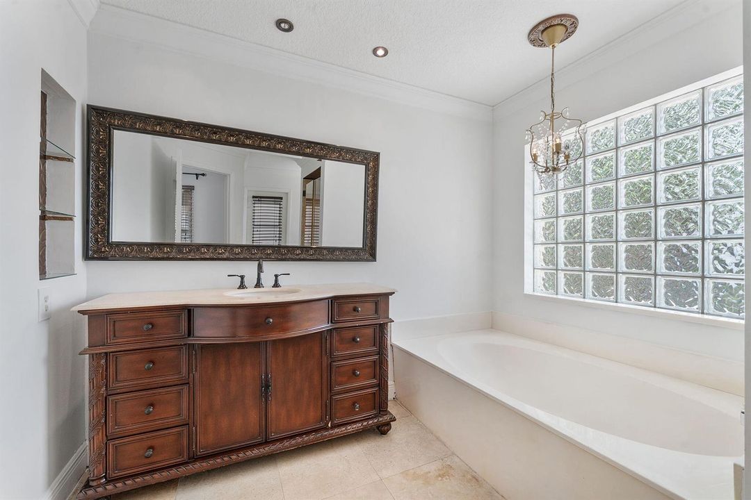 Primary EnSuite