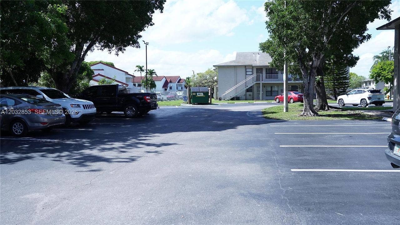 For Rent: $2,100 (2 beds, 2 baths, 750 Square Feet)