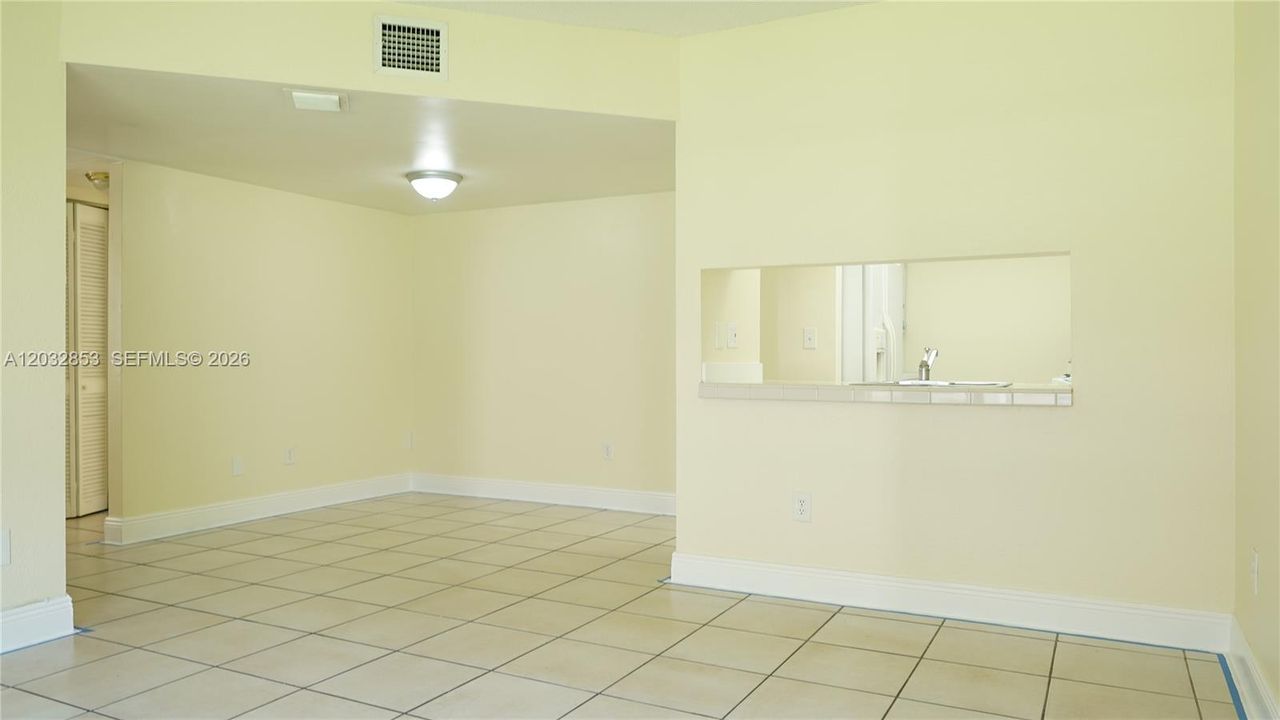 For Rent: $2,100 (2 beds, 2 baths, 750 Square Feet)