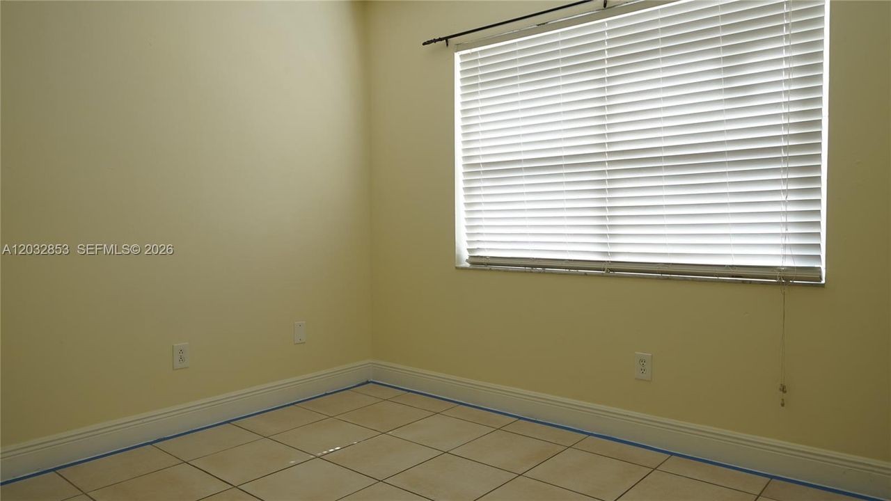 For Rent: $2,100 (2 beds, 2 baths, 750 Square Feet)