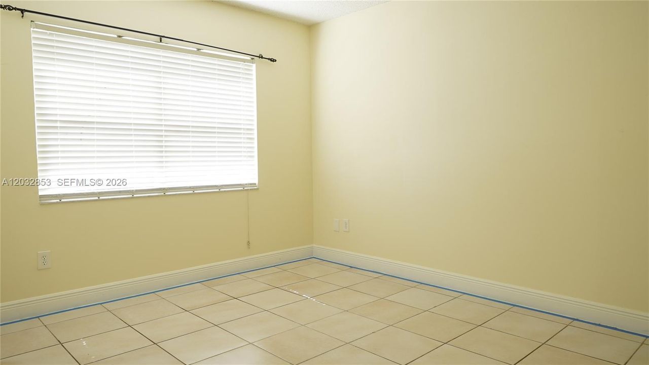 For Rent: $2,100 (2 beds, 2 baths, 750 Square Feet)