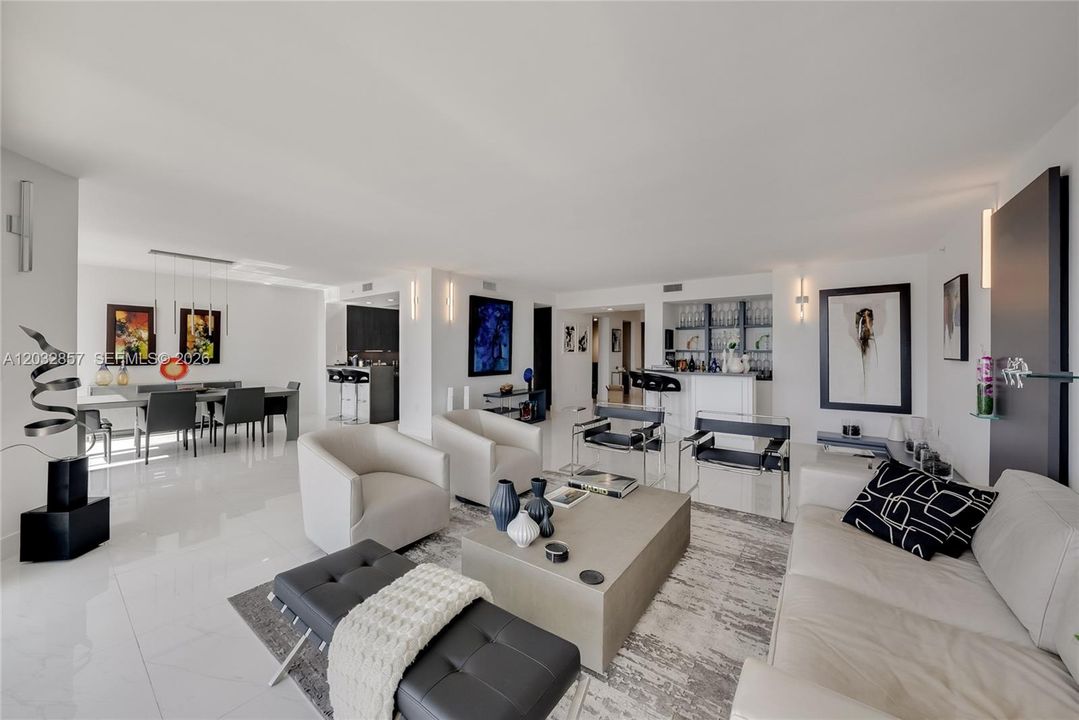 For Sale: $2,400,000 (3 beds, 3 baths, 3264 Square Feet)