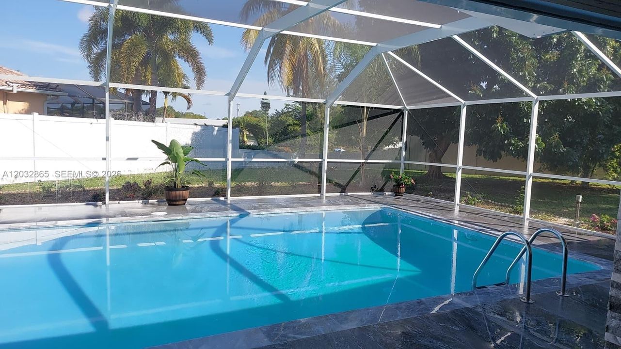For Rent: $2,400 (3 beds, 2 baths, 0 Square Feet)