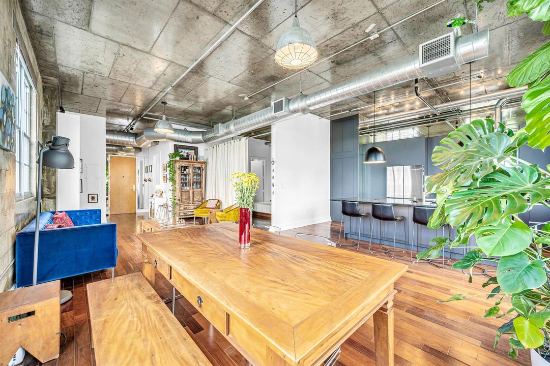 410 NW 1ST -24
