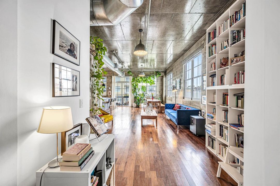 410 NW 1ST -5