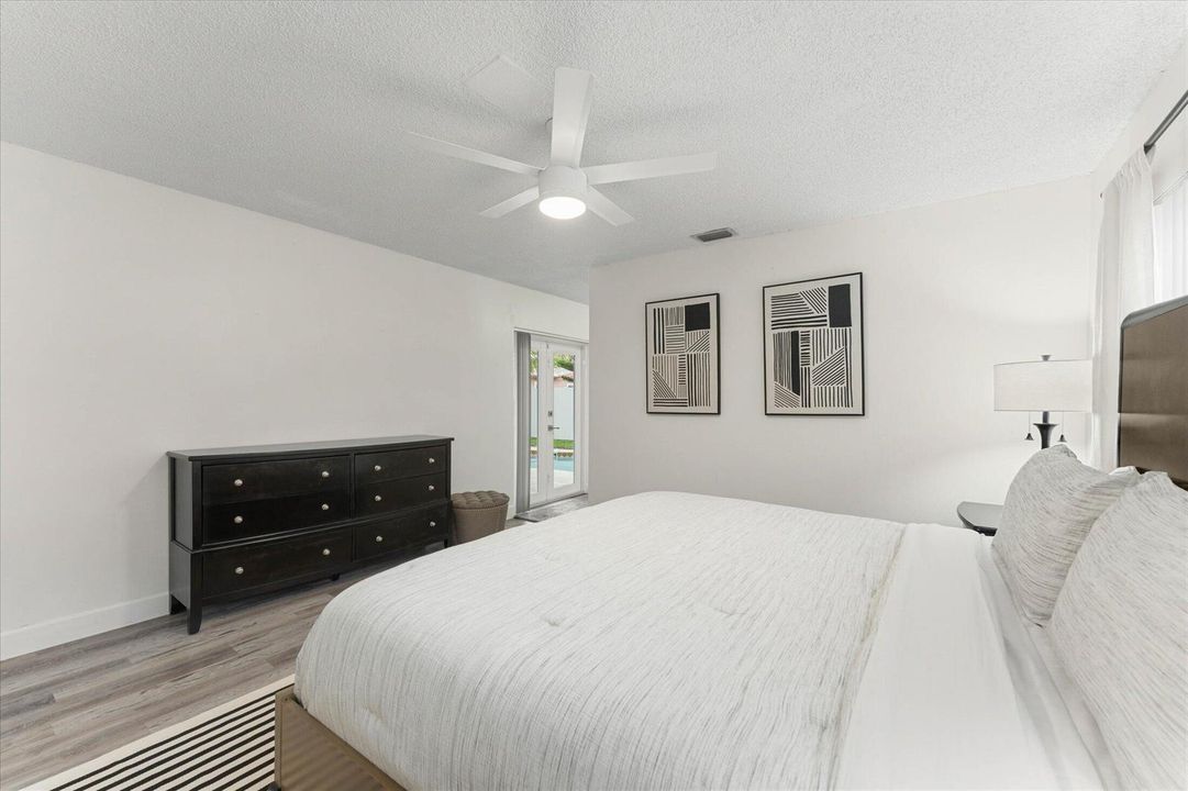 18-6515 SW 8th Pl, North Lauderdale-37
