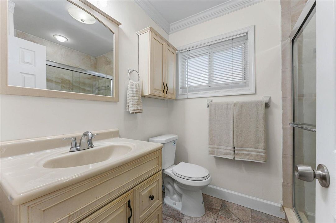 22-6515 SW 8th Pl, North Lauderdale-38