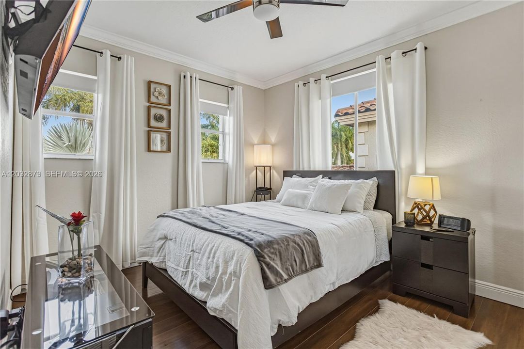 For Sale: $930,000 (3 beds, 3 baths, 2208 Square Feet)