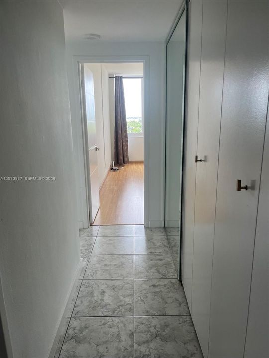 En Venta: $389,000 (2 camas, 2 baños, 0 Pies cuadrados)