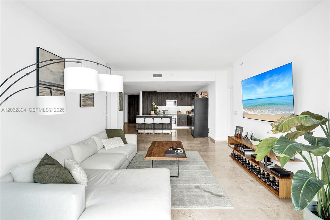For Rent: $7,200 (2 beds, 2 baths, 1393 Square Feet)