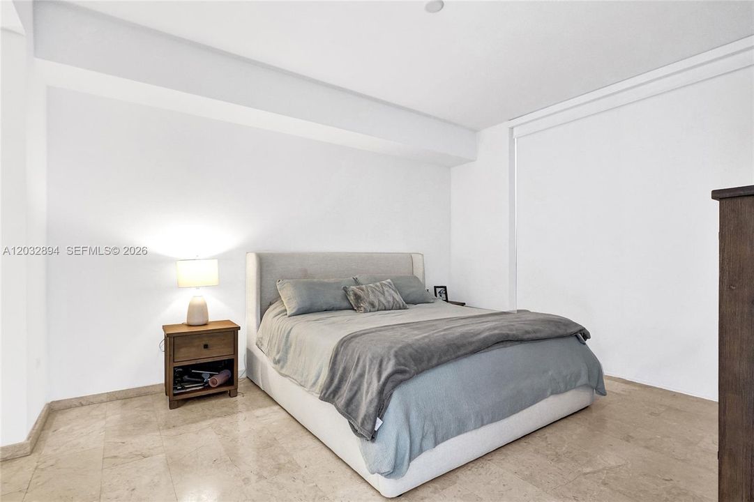 For Rent: $7,200 (2 beds, 2 baths, 1393 Square Feet)