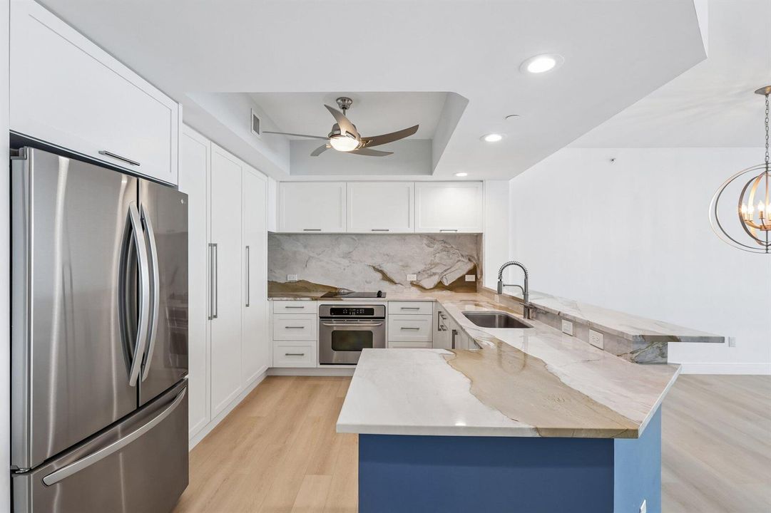 13-web-or-mls-Lake Shore Dr 1202-S0705-0