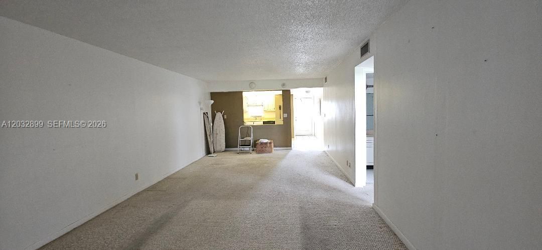En Venta: $165,000 (2 camas, 2 baños, 1170 Pies cuadrados)