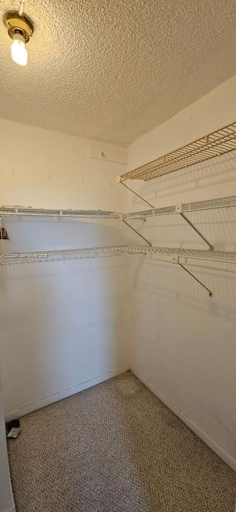 En Venta: $165,000 (2 camas, 2 baños, 1170 Pies cuadrados)