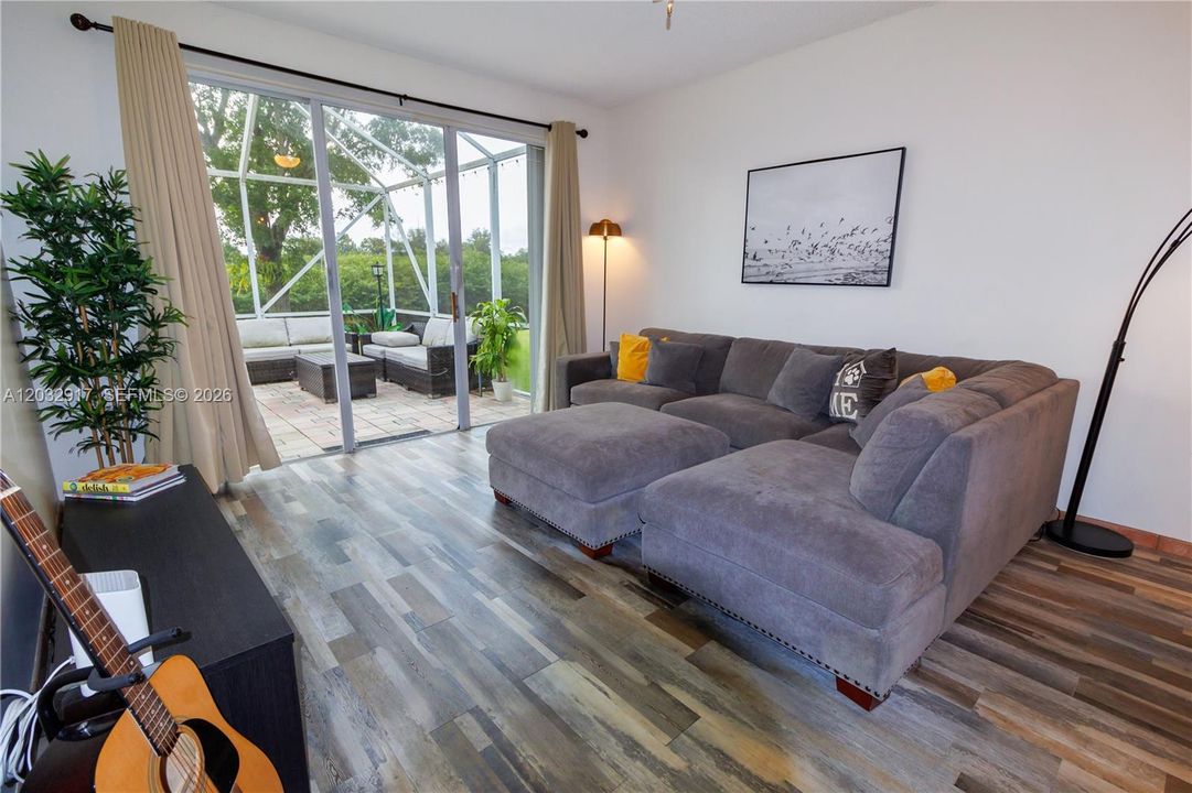 For Rent: $3,700 (3 beds, 2 baths, 1778 Square Feet)