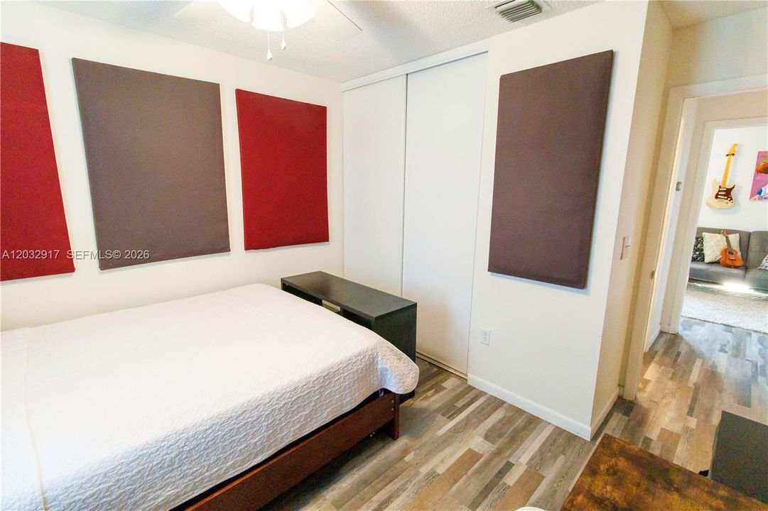 For Rent: $3,700 (3 beds, 2 baths, 1778 Square Feet)