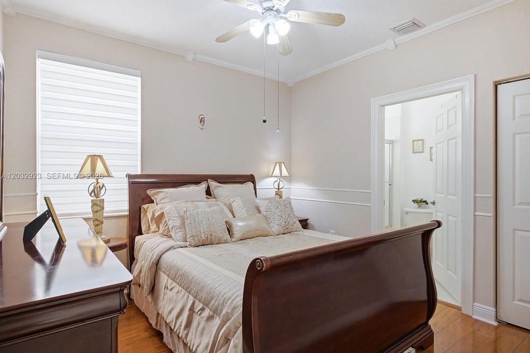 Guest Bedroom downstairs