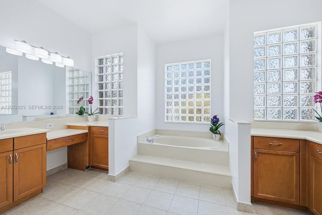 Master Bathroom downstairs