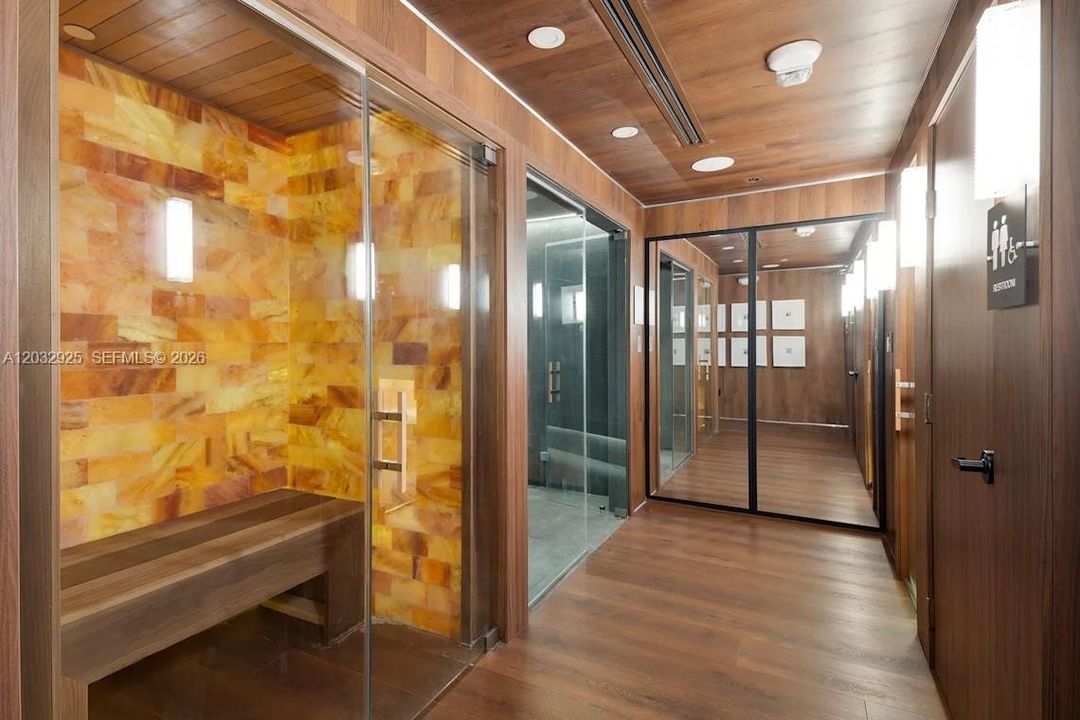 For Rent: $3,459 (1 beds, 1 baths, 1036 Square Feet)