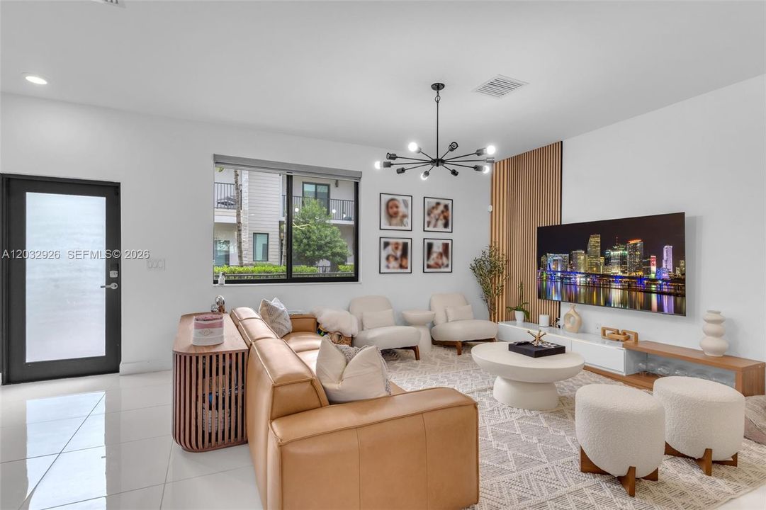 For Sale: $890,000 (4 beds, 2 baths, 2163 Square Feet)