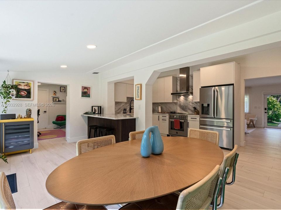 For Sale: $1,799,000 (4 beds, 3 baths, 2132 Square Feet)