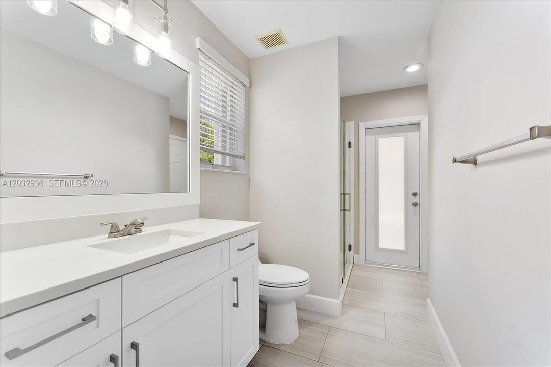 For Sale: $766,700 (4 beds, 3 baths, 2394 Square Feet)