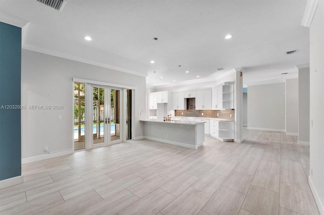 For Sale: $766,700 (4 beds, 3 baths, 2394 Square Feet)