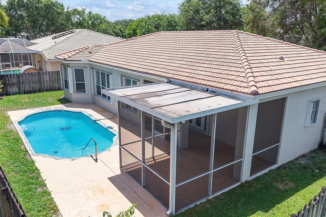 For Sale: $766,700 (4 beds, 3 baths, 2394 Square Feet)