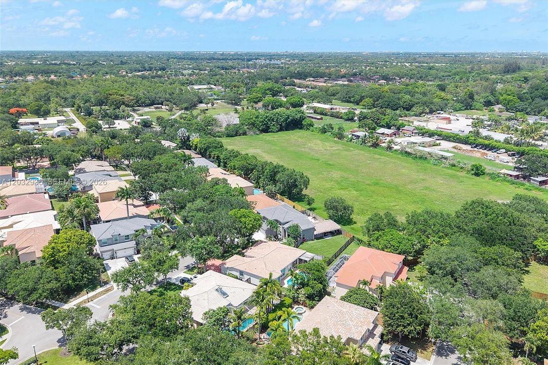 For Sale: $766,700 (4 beds, 3 baths, 2394 Square Feet)