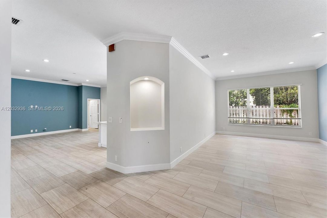 For Sale: $766,700 (4 beds, 3 baths, 2394 Square Feet)