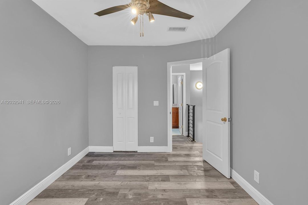 For Rent: $2,295 (2 beds, 2 baths, 1200 Square Feet)
