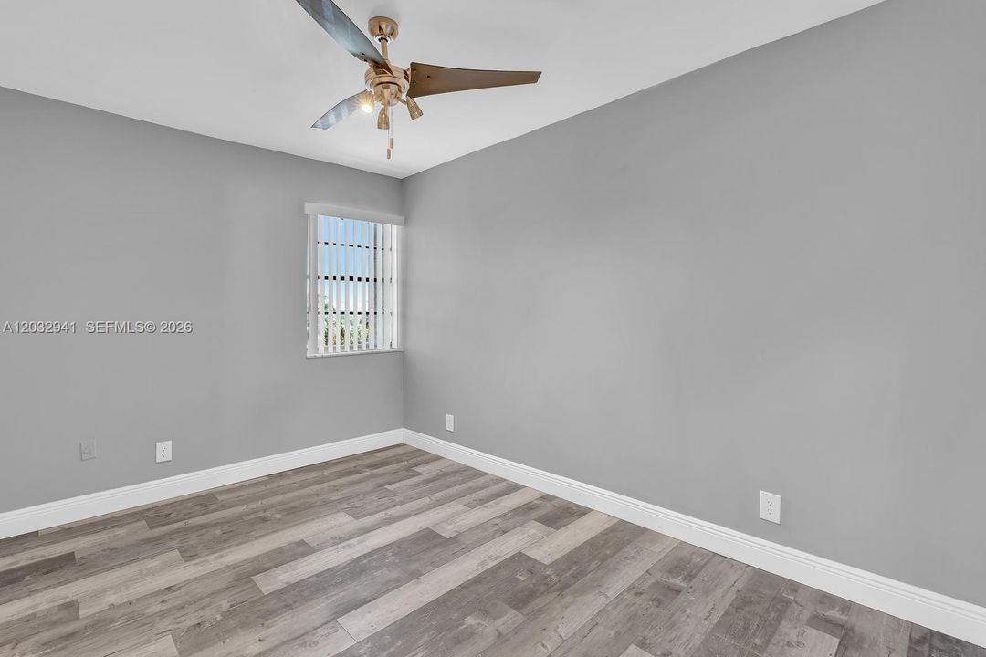 For Rent: $2,295 (2 beds, 2 baths, 1200 Square Feet)