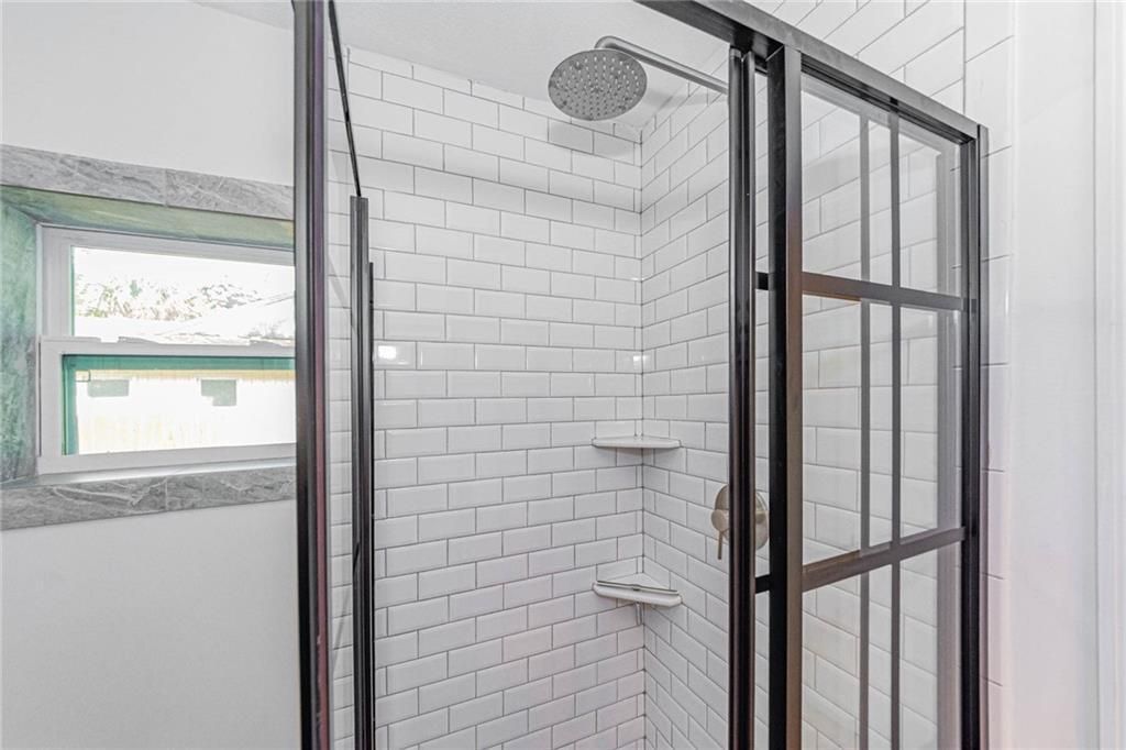 new 37th bathroom 2
