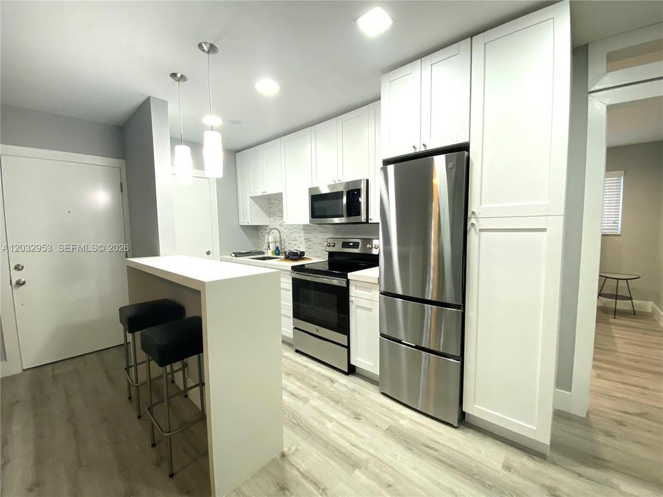 For Rent: $2,000 (1 beds, 1 baths, 510 Square Feet)