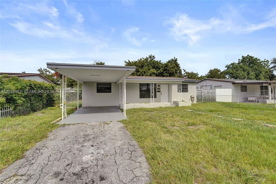 For Sale: $525,000 (3 beds, 1 baths, 1268 Square Feet)