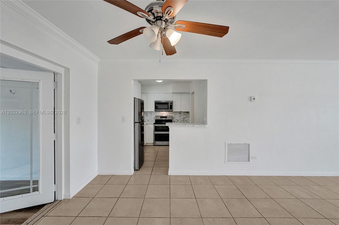 For Sale: $525,000 (3 beds, 1 baths, 1268 Square Feet)