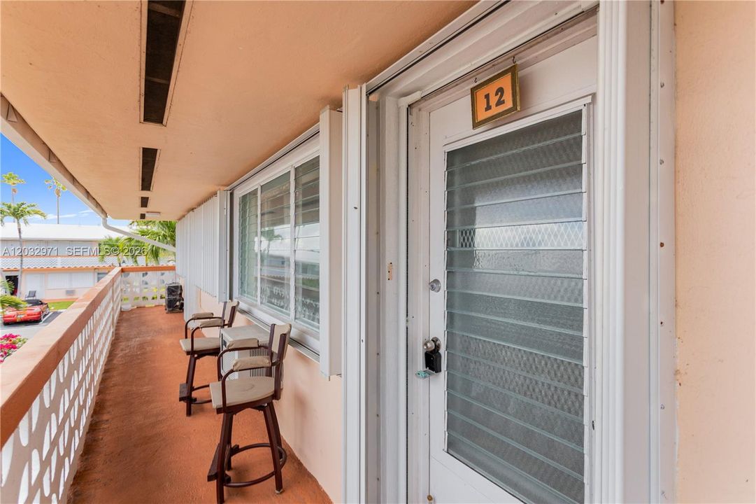 For Sale: $89,900 (1 beds, 1 baths, 625 Square Feet)