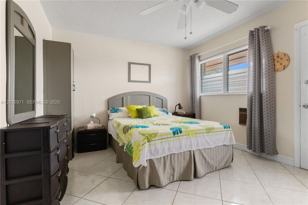 For Sale: $89,900 (1 beds, 1 baths, 625 Square Feet)