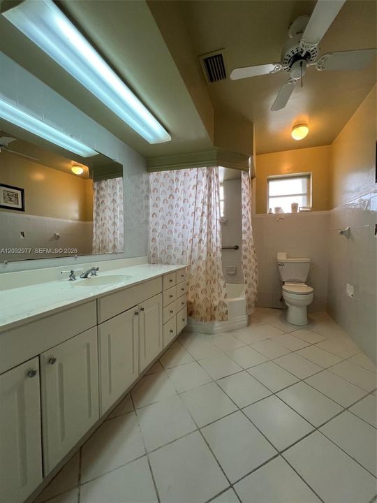 En Venta: $599,000 (3 camas, 2 baños, 1872 Pies cuadrados)
